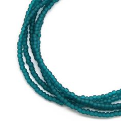 Teal Seed Bead Necklace-Blue Green Single Strand – Kathy Bankston #teal #seedbeadnecklace #seedbeadjewelry #necklaces #beadedjewelry Teal Necklace, Homemade Necklaces, Jewlery Necklace, Gold Leaf Necklace, Green Beaded Necklace, Black Beaded Bracelets, Beaded Necklace Diy, Necklace Tutorial, Onyx Bracelet