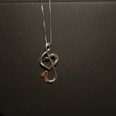 Never Worn, Silver Music Note Necklace With A Rose Gold Heart. Music Aesthetics, Music Note Necklace, Frog Necklace, Long Tassel Necklace, Stone Beaded Necklace, Music Sheets, Rose Gold Heart, Costume Jewelry Necklaces, Music Note