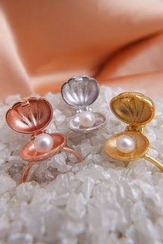 Seashell Ring, Freshwater Pearl Ring, Shell Pearl Ring, Polly Pocket Ring, Open Close Ring, Fun Jewelry, 925 Silver, Rose Gold Pearl Ring - Etsy Silver Shell-shaped Ring For Gift, Elegant Shell-shaped Ring For Gifts, Rose Gold Pearl Ring, Simple Pearl Earrings, Seashell Ring, Black Pearl Ring, White Pearl Ring, Seed Pearl Ring, Silver Pearl Ring