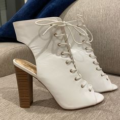 Brand New, Never Worn! These Heels Are Super Cute And Perfect For Summer! They Look Amazing With Jeans, Skirts, Dresses Or Really Anything! Miss Lola, White Tie, Shoes White, High Heels, Super Cute, Size 10, Brand New, Heels, 10 Things