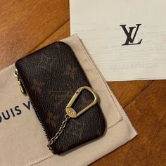 Authentic Louis Vuitton Keychain / Wallet / Cardholder . Great Used Condition Louis Vuitton Keychain Wallet, Louis Vuitton Keychain, Louis Vuitton Color, Keychain Wallet, Louis Vuitton Brown, Louis Vuitton Accessories, Key Card Holder, Card Holders, Authentic Louis Vuitton