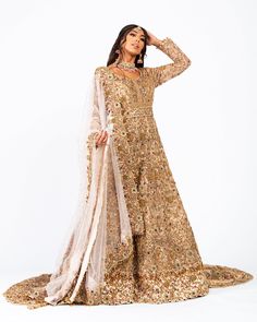 Shop Rukhsar Designer bridal Gown | Gulnaaz Khan Fashions Zardozi Embroidery, Designer Bridal Gowns, Boutique Dress Designs, Bridal Dress, Bridal Gown, Bridal Dresses, Bridal Gowns, Designer Dresses, Formal Dresses Long