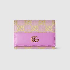 Gucci GG card case Wallet Aesthetic, Lilac And Yellow, Dream Shoe, Pink Couch, Girls Gift Guide, Girly Bags, Inside Bag, Fancy Bags, Luxury Purses