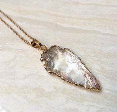 Large Rock Crystal Quartz Arrowhead Arrow Head Pendant Necklace Charm Electroplated in 24k gold (S8_ Gold Arrowhead Necklace As A Gift, Gold Arrowhead Necklace Gift, Gold Arrowhead Necklace For Gift, Gold Arrowhead Jewelry Gift, Gold Arrowhead Jewelry For Gift, Soft Soldering, Arrow Head, Boho Beautiful, Jewellery Making Materials