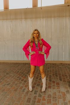 Plus Size Disco Cowgirl, Hot Pink Cowboy Boots Outfit, Carnaval Cowgirl, Nfr Outfits For Vegas, Couple Date Night Outfits, Rodeo Attire, Plus Size Western Wear, Plus Size Cowgirl, Rodeo Dress