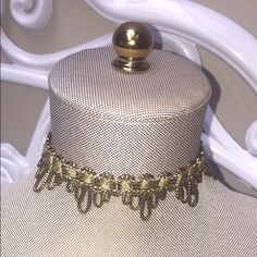 Adjustable To Fit All Size Necks Vintage Gold Beaded Choker, Gold-tone Metal Choker For Party, Adjustable Gold Choker For Party, Gold Metal Choker, Chocker Gold Neckless, Drawing Hair Tutorial, Gold Collar Necklace, Drawing Hair, Gold Choker Necklace