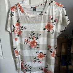 Shein Shirt. Size L. Never Worn And Still Has A Tag On It. Summer Floral Print Tops For Loungewear, White Rose Print Short Sleeve Top, White Cotton Top With Rose Print, White Cotton Rose Print Top, White Cotton Tops With Rose Print, Tops Shein, Swiftly Tech Short Sleeve, White Floral Top, Cut Tees