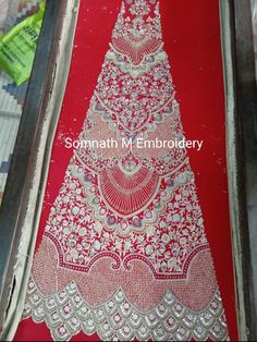 Lengha Design, Lehenga Pattern, New Embroidery Designs, Anamika Khanna, Fashion Sewing Tutorials