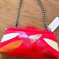 This Is A Brand New Bandlino Band With Tax. Originally 69 Dollars, It Has Leaf Cut Out In A Patton Snakeskin Leatherette. It Has The Metal Frame That Springs Open. It Has A Removable Chain For A Handbag Use Or Can Be Used As A Clutch. Red Handheld Satchel For Party, Handheld Red Satchel For Party, Red Clutch Bag With Zipper Closure, Red Satchel Evening Bag For Party, Red Clutch Evening Bag With Removable Pouch, Red Clutch Evening Bag With Detachable Handle, Red Clutch Evening Bag With Detachable Strap, Red Rectangular Satchel For Party, Chic Red Clutch With Detachable Handle