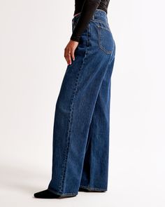 Elevate your denim collection with the Abercrombie & Fitch Women's Curve Love High Rise Loose Jean. Designed to flatter and fit perfectly, these jeans are a modern take on early 2000s fashion, featuring a dark wash and a clean hem for a sleek look.

- Size: 31
- Color: Dark
- Material: Lightweight rigid denim, Pocket Bag: Polyester, Cotton
- Gender: Female
- Features: 10.5” high rise, relaxed waist and hips, loose full-length leg, Curve Love fit to reduce waist gap

Crafted from super soft authe Low Rise Baggy Jeans, Baggy Jean, Women's Bottoms, Loose Jeans, Tapered Jeans, Baggy Jeans, Baggy Fits, New Classic, Abercrombie Fitch