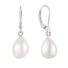 PRICES MAY VARY. ❤ Stunning crystal pearl earrings,set with bright cubic zirconia stones,non -allergic,wear comfortable ❤ Materials of pearl earrings: 925 sterling silver,AAA cubic zirconia,10*12mm pearl ❤ Delicate in appearance ,suitable for any occasions and it makes you eye catching ❤ Great gift for Daily Life, Valentine's Day, Anniversary, Birthday ,Engagement, Wedding, etc ❤ Promise : If any of quality problem, could exchange a new one with same type, or offer a refund directly within 30 da Pearl Earring Set, White Pearl Earrings, Crystal Pearl Earrings, Flawless Diamond, White Pearl Earring, Pearl Hoop Earrings, Real Pearls, Pearl Types, Crystal Pearls