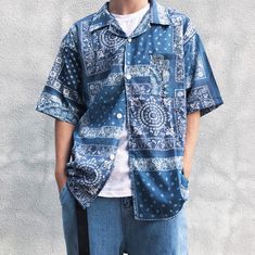 Dude Clothes, Printed Shirts Men, Hype Clothing, Vintage Paisley, Paisley Shirt, Shirt Design Inspiration, Cool Outfits For Men, Textiles Fashion, Grunge Style