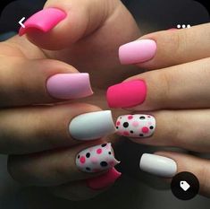 Beautiful Nail Art Designs, Art Designs Ideas, Dot Nail Art, Dots Nails, Super Nails, Trendy Nail Art, Pretty Nail Art, Beautiful Nail Art, Short Acrylic Nails