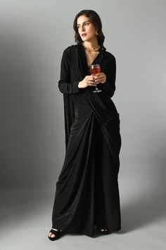 Black pre-draped saree in crepe silk base. Paired with zari thread embroidered shirt. - Aza Fashions Sarees Black, Dhoti Saree, Cotton Sarees Handloom, Draped Saree, Ruffle Saree, Drape Saree, Lehenga Saree, Silk Embroidery, Fashion App