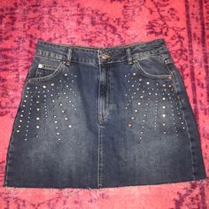 Beautiful Skirt, Never Worn Didn't Fit Me! Casual Blue Denim Party Skirt, Casual Mini Denim Skirt For Party, Diy Bedazzled, Bedazzled Jeans, Studded Skirt, Studded Jeans, Beautiful Skirt, Beautiful Skirts, Girly Outfits