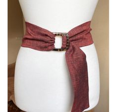 100% Lightweight Linen  / Melange colors Belt length:  140 cm / 55" Wide of the belt: 9 cm/ 3.5" Two plastic square rings/buckle: 5.5x5.5 cm / 2.2x2.2" All Linen belts https://www.etsy.com/shop/AntiqueArchives?ref=seller-platform-mcnav&section_id=38416618 I ship internationally registered airmail with tracking number from Lithuania Please, feel free to contact us if you have any questions! Low Waist Belt, Plus Size Linen, D Ring Belt, Bohemian Festival, Linen Fashion, Belt Length, Yarn Thread, Sash Belts, Sash Belt