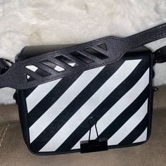 Original Off-White Shoulder/ Crossbody Bag Great Condition - Slight Wear And Tear On Top Left Side Of Bag ( Visual In Pictures ) . Comes With Original Dust Bag And Both Traps . Off White Bag, Flap Bag, Crossbody Bag, Dust Bag, Bag Lady, Off White, Black White, Shoulder Bag, Black And White