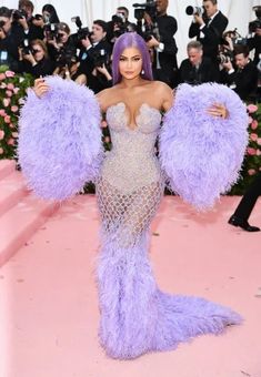 Best to Worst Kylie Jenner Red Carpet Moments Star Magic Ball Gowns, Kylie Jenner Vestidos, Kylie Jenner Red Carpet, Stylizacje Kylie Jenner, Redcarpet Dress, Moda Kylie Jenner, Kylie Jenner Met Gala, Kylie Jenner Dress, Vestidos Oscar