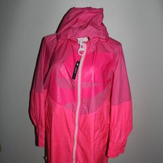 Nike Sportswear Windrunner Full Zip Jacket Coat Pink One Size Ct0870-698 Nwt Nike Pink, Pink Outfits, Zip Jacket, Jacket Coat, Nike Sportswear, Nike Jacket, Nike Women, Coats Jackets, Jackets For Women