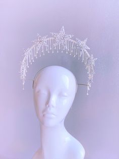 Dazzle and Sparkle bright in this Star studded jewel halo festival crown. We can customize design to match your outfit, get in touch for a design consultation and custom quote. S H I P P I N G - Processed same day or within 24 hours. 1-2 day guaranteed delivery, add item to cart, click shipping tab for rates. Pls leave a check out note with your need date & contact number Msg for delivery time frames (Include your state/country) S I Z E Adult size. For children, pls contact to resizing or leave Diy Star Crown, Space Goddess, Festival Crown, Halo Headpiece, Thank You Wishes, Metal Mask, Halo Crown, Hair Wreaths, Pregnancy Photo