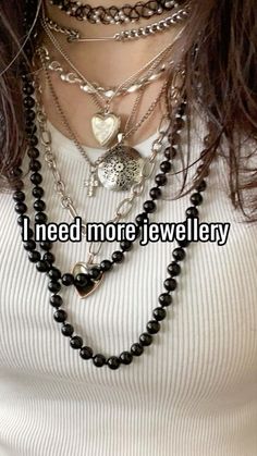 Grunge Jelewry, Alt Layered Necklaces, Dark Hippy Outfits, Rockstar Girlfriend Aesthetic Jewelry, Stacked Necklaces Silver Grunge, Necklace Stack Grunge, Rockstar Jewelry Aesthetic, Layered Necklaces Aesthetic Grunge, Alt Necklace Layering