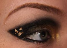 Makeup your Jangsara: Tutorial: Emma Watson Black & Gold