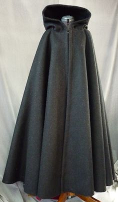 Fantasy Cloak, Medieval Cape Cloak, Medieval Hooded Cloak, Medieval Style Winter Cape, Cloaks Hooded Medieval, Medieval Winter Cape, Harry Clarke