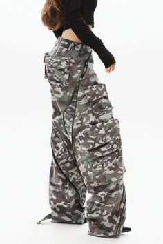 Camouflage Wide Leg Pants With Multiple Pockets, Camouflage Wide Leg Military Pants, Camouflage Combat Parachute Pants, Camouflage Parachute Pants With Cargo Pockets, High Waist Camouflage Pants For Streetwear, High-waist Camouflage Pants For Streetwear, Baggy Camouflage Pants With Multiple Pockets, Camouflage High-waisted Cargo Pants, Camouflage Cargo Techwear Pants