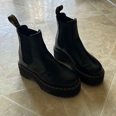 Basically Brand New. It Is Technically 5.5. I Wear Shoes Anywhere Between 5.5-6 And These Fit Great. Black Chelsea Boots With Rubber Sole, Black Platform Boots With Leather Footbed And Round Toe, Black Leather Footbed Platform Boots With Round Toe, Black Leather Round Toe Platform Boots, Classic Black Boots With Cushioned Footbed, Black Chelsea Boots With Reinforced Flat Heel, Casual Black Chelsea Boots With Leather Footbed, Black Boots With Cushioned Footbed And Flat Heel, Black Flat Heel Boots With Cushioned Footbed