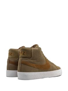 Blazer Sneakers, Nike Sb Zoom, Burnt Sienna, Blazer Mid, Brown Sneakers, Nike Sb, Shoes Shoes, Casual Looks, Baby Shoes