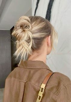 Aesthetic Hairstyles Blonde, Blonde Bun Hairstyles, Effortless Hair, Fairy Hair, Blonde Hair Inspiration