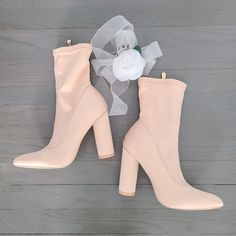 New! Cape Robbin - Size 8 1/2 - Mid-Calf - Pointy Toe - 4 1/2" Circular Chunky Heel Bootie In Nude. In My Opinion These Are Like A Creamy Peachy Nude Shade In Like A Satin Scuba Fabric. Side Zip. These Are Really Pretty Booties! - The Heel Is Just Higher Than I Like Them. I Found Them To Be True To Size. Spring Fitted Booties With Block Heel, Orange Pointed Toe Boots For Spring, Spring Orange Pointed Toe Boots, Trendy Orange Spring Boots, Heel Combat Boots, Pink Stilettos, Chunky Heel Booties, White Booties, Sock Booties