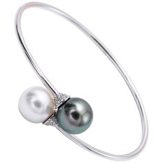 18K White Gold 42 Diamonds 0.20 Cts. 11-12 mm Soth Sea / Tahitian Pearls Modern Bangle, White Gold Bangle, Yellow Gold Bangle, Sea Pearl, Gold Bangle Bracelet, Gold Bangle, Pearl Set, Diamond Bangle, Pearl Diamond