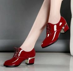 England Souvenir Elegant Noble Patent Leather Thick Square High Heels Lace-up Woman Retro Pumps Loafer Shoes sold by Chyclothing Fashion on Storenvy Square High Heels, Nike Noir, Oxford Shoes Heels, Mode Retro, Professional Shoes, Patent Shoes, Low Heel Shoes, Shoes Dress, Leather Shoes Woman