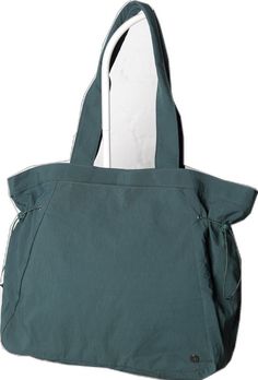 Functional Everyday Bag With Drawstring, Casual Gym Bag With Pockets, Casual Everyday Gym Bag With Pockets, Functional Everyday Use Bags With Drawstring, Casual Gym Bag With Functional Drawstring For Everyday Use, Practical Green Gym Bag For Everyday Use, Practical Green Gym Bag, Spring Layers, Beauty Essence