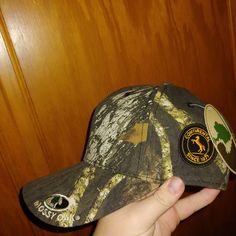 I Bundles 5 Star Seller Same Day Shipping 100+ Love Notes All Preloved Garments Depilled All Garments Steam Sanitized Oak Camo Hat, Camo Trucker Hat, Hunting Caps, Snap Back Cap, Mossy Oak Camo, Hunting Hat, Outdoor Cap, Camo Hats, Outdoor Hats