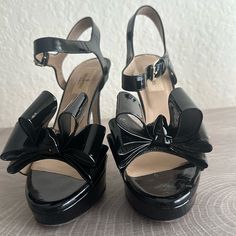 Valentino Shoes. Black With Bow Detail. Size 7 Us Or Size 37 European. Valentino Black, Valentino Shoes, Shoes Size 7, Gothic Lolita, Bow Detail, Shoes Black, Size 7, Women Shoes, Women Shopping