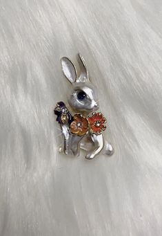 Bunny flowers brooch Pin New Spring Brooch Pins As Gifts, Spring Gift Enamel Pin, Vintage Watches, Statement Jewelry, Easter Bunny, Antique Jewelry, Brooch Pin, Vintage Antiques, Jewelry Watches