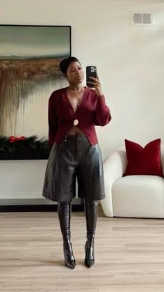 Fall Outfits Black Women Classy, Urban Revivo Cardigan, Work Christmas Party Outfit Black Women, Jenna Lyons Fashion, Bermuda Shorts With Boots, Leather Jorts Outfit, New York Birthday Outfit, Holiday Party Outfit Black Women, Chill Date Night Outfit Black Woman