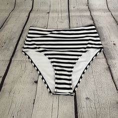 Nwt Cupshe Striped Bikini Bottom Size M -Black/White Striped -High Rise -New With Tags -Offers Welcome High Waist Striped Swimwear For Beach Season, Striped High Waist Swimwear For Beach, Striped High-waist Swimwear For Beach, White High Waist Tankini For Vacation, White High-waist Tankini For Vacation, White High Waisted Tankini For Beach, High Waist Striped Swimwear For Summer, High Waist White Tankini For Beach, White High Waist Summer Tankini