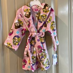 Toddler Girls Pink Disney Princess Themed Long Sleeve Robe By Disney Brand, Size 2t. See Measurements For Specifics On Size! Fold Down Collar And Lapel, Long Sleeves, Inside Tie, Attached Tie Around Waist And Two Front Pockets. Disney Princess’s Themed. Flame Retardant & 100% Polyester & Machine Washable! Would Make A Wonderful Gift! Disney Style Pink Sleepwear For Bedtime, Pink Disney Sleepwear For Bedtime, Disney Sleepwear With Cartoon Print For Sleepover, Disney Cartoon Print Sleepwear For Sleepover, Pink Disney Character Print Sleepwear, Disney Character Print Sleepwear, Pink Disney Long Sleeve Sleepwear, Pink Disney Princess, Fuzzy Robe