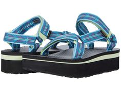 Teva Flatform Universal - Women's Sandals : Presidio Air Blue : The primary materials that compose this product contain a minimum of 20 percent recycled content. Rock your summer style with the fashion-forward Teva Flatform Universal platform sandals! These sandals are ideal for festivals, weekend getaways, and everyday wear. Vegan-friendly sandals feature quick-drying straps that are made from 100% recycled plastic using traceable REPREVE polyester yarn by Unifi. These summer sandals are create Teva Flatform, Polyester Yarn, Summer Sandals, Outdoor Lifestyle, Sandals Summer, Weekend Getaways, Women's Sandals, Recycled Plastic, Platform Sandals