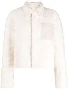 cream white faux shearling logo patch at the chest spread collar concealed front button fastening long sleeves straight hem White Long Sleeve Outerwear With Logo Patch, Oversized White Outerwear With Patch Pockets, Patch Shirt, Patches Shirt, Shearling Jacket, Faux Fur Jacket, Cream White, Outerwear Jackets, Shirt Jacket