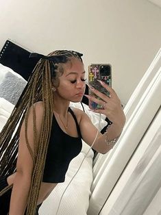 Braid Selfie, Natural Hair Journey Tips, School Poetry, Pretty Braids, Colored Braids, Box Braids Hairstyles For Black Women, Quick Weave Hairstyles, Braids Hairstyles Pictures