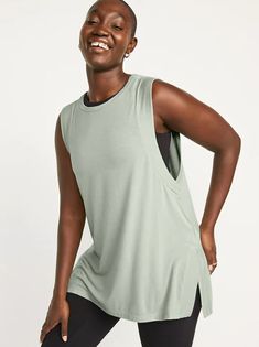 Old Navy Women’s Active UltraLite Sleeveless All-Day Tunic Tank Top Size XS, Small, Medium, Large or XL. Product Details  Love wearing those soft athleisure tops all day, every day? Meet our UltraLite All-Day top, your workout-meets-weekend game changer🤸‍♀‍ Crew neck. Sleeveless arm openings, with rib-knit trim. Vented sides at hem, with rib-knit trim. Breathable, quick-drying UltraLite jersey lets you vent. Go-Dry moisture-wicking technology keeps you dry & comfortable. Longer tunic length. #7 Weekend Games, Sleeveless Tunic Tops, Athleisure Tops, Top Hits, Tunic Tank Tops, Dressed To Kill, Sleeveless Tunic, Old Navy Women, Long Tunic