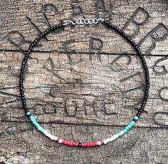 Beaded Western Necklace, White Seed Bead Necklace, Tiny Bead Bracelet, Simple Beaded Necklaces, Summer Things, Jewelry Making Earrings, Black Turquoise, Beaded Necklace Diy, Beading Jewelry