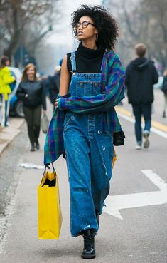 Overalls In Winter, Overalls Chic, Overalls Outfit Winter, Overalls Fall, Overalls Winter, Overalls Outfits, Looks Summer, Overalls Denim, Denim Street Style