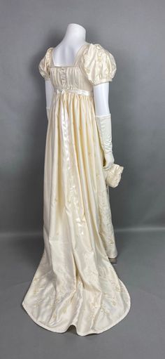 Regency Era Men's Clothing, 1800 Clothes, Regency Suit, Elizabeth Darcy, Moda Medieval, Regency Gown, Regency Era Fashion, Womens Costumes, Regency Period