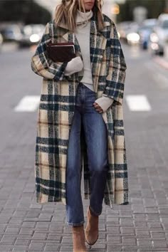 Print Outerwear, Fall Fashion Coats, Autumn Wardrobe, Wardrobe Update, Autumn Days, Looks Street Style, Mode Inspo, Looks Chic