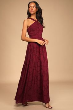 Red Wedding Guest Dresses, Maroon Floral Dress, Bridesmaid Outfits, Mom Dresses, Bridesmaid Dress Ideas, Fall Wedding Guest Dress, Red Maxi, Fall Wedding Ideas, Formal Dresses Gowns